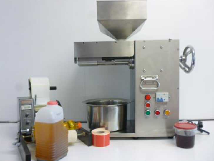 Extractor universal - Presa ulei cu presare la rece - produs nou